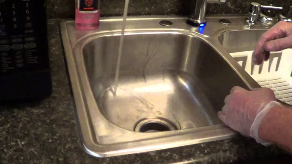 HOW TO UNCLOG A KITCHEN SINK: TIPS AND TRICKS